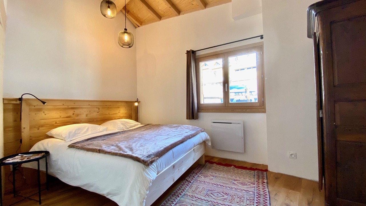 Photo of Bedroom in Vars