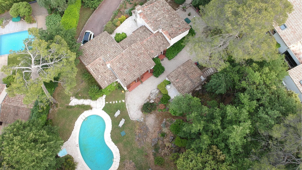 Photo of Others in Roquefort-les-Pins