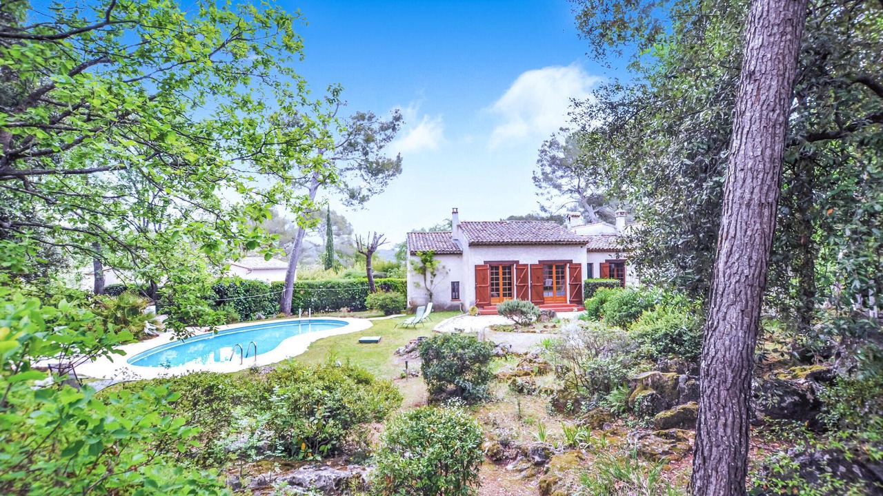 Photo of Outdoor in Roquefort-les-Pins