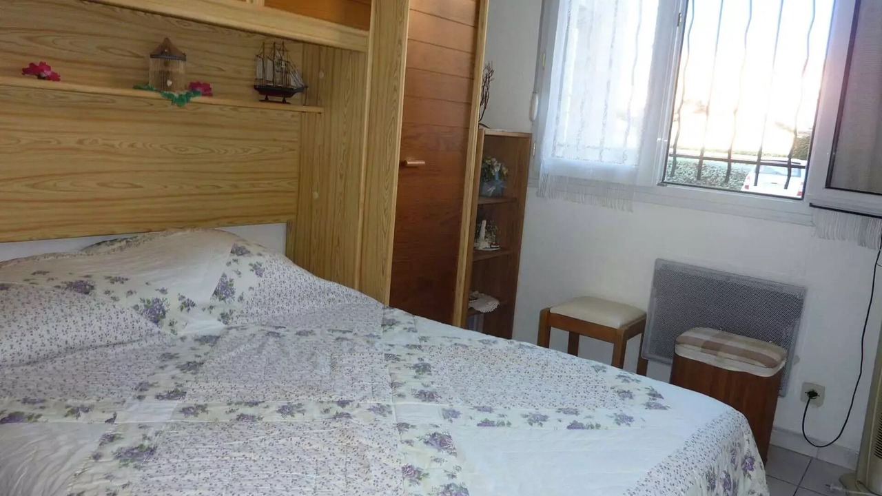 Photo of Bedroom in Marseillan Plage
