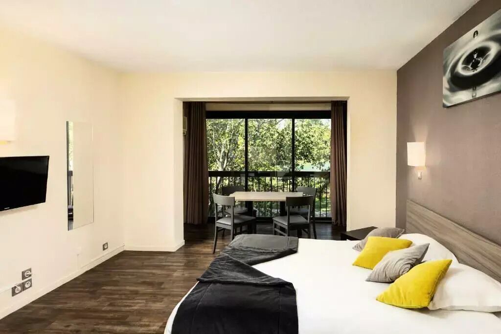 Photo of Bedroom in Arles