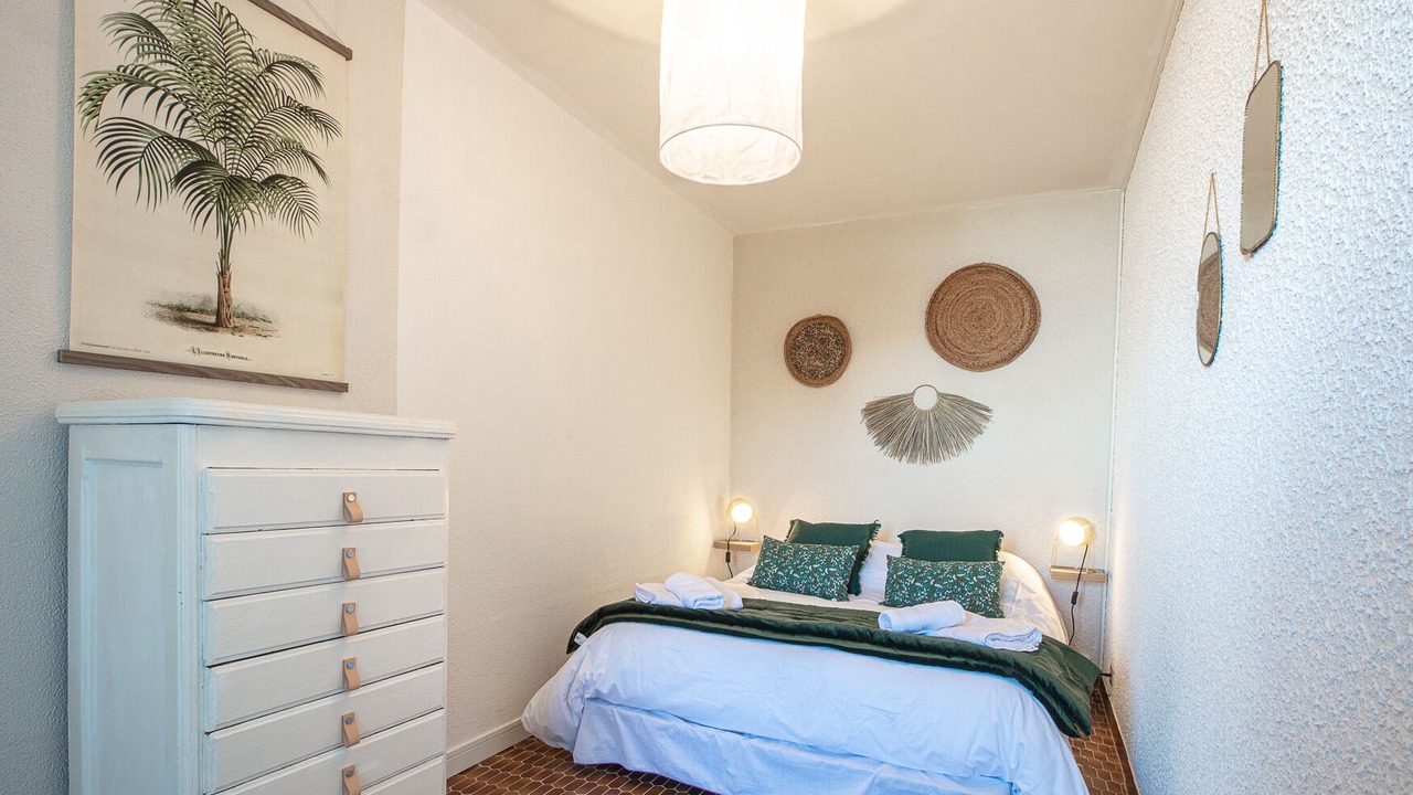 Photo of Bedroom in Cassis