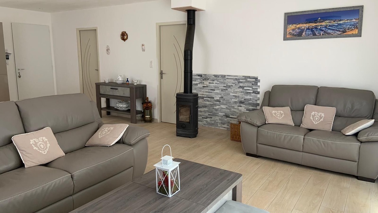 Photo of Livingroom in Sillans-la Cascade