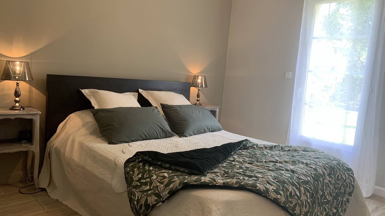 Photo of Bedroom in Eyragues