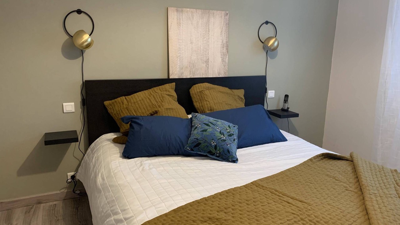 Photo of Bedroom in Eyragues