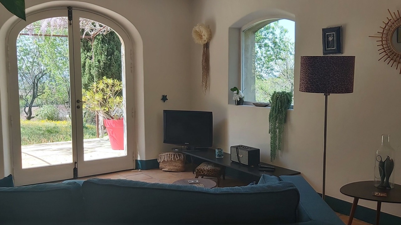 Photo of Livingroom in Gemenos