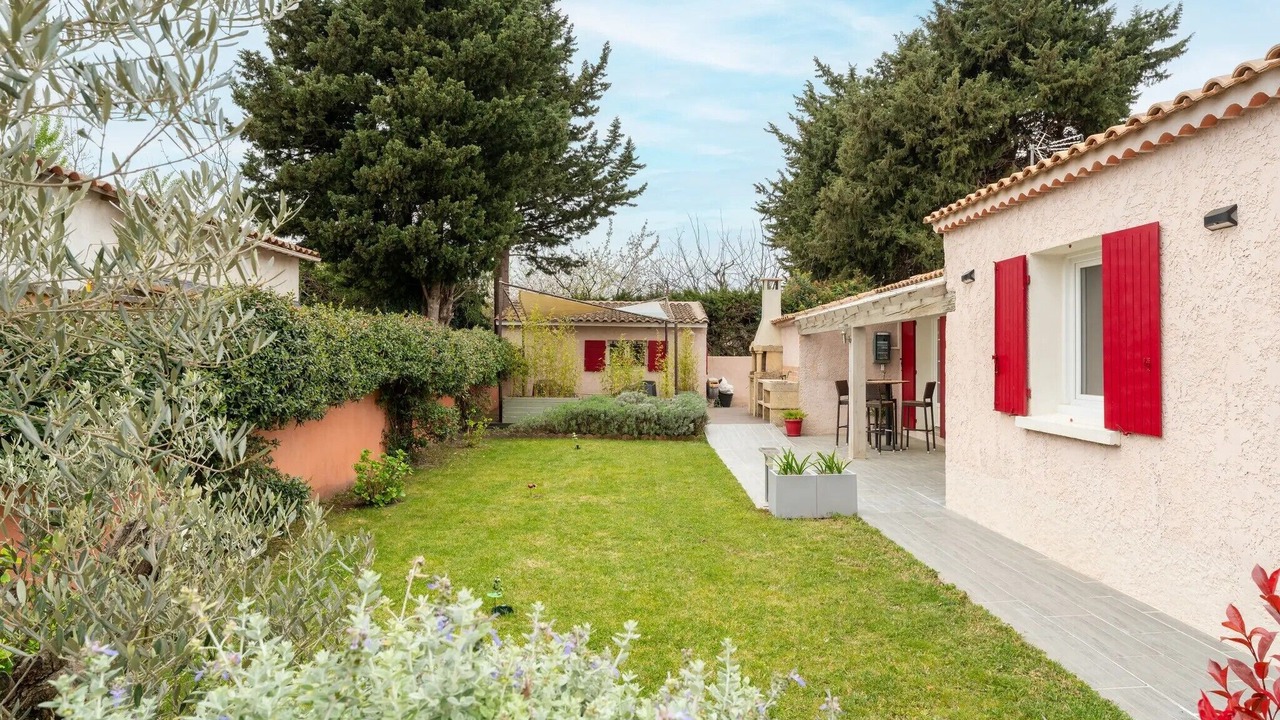 Photo of Outdoor in Molleges