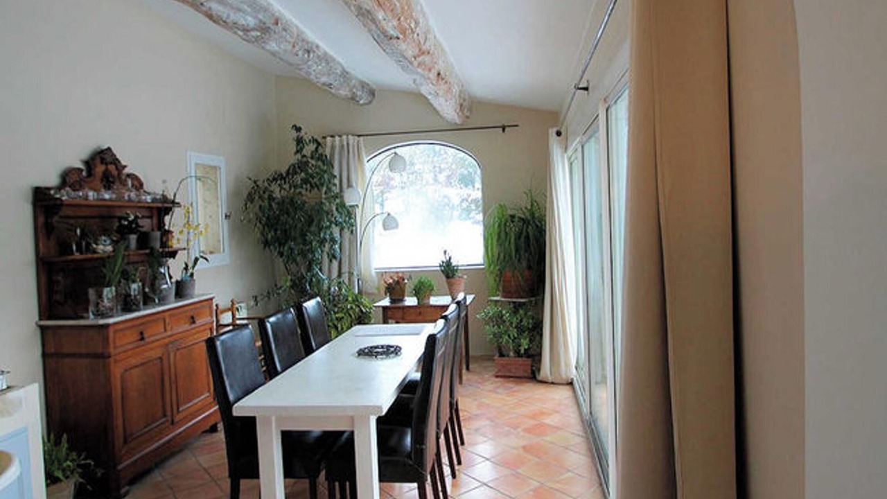 Photo of Livingroom in Cucuron