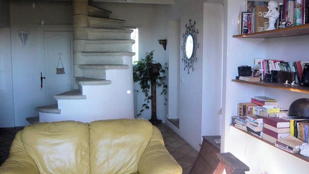 Photo of Livingroom in Cucuron