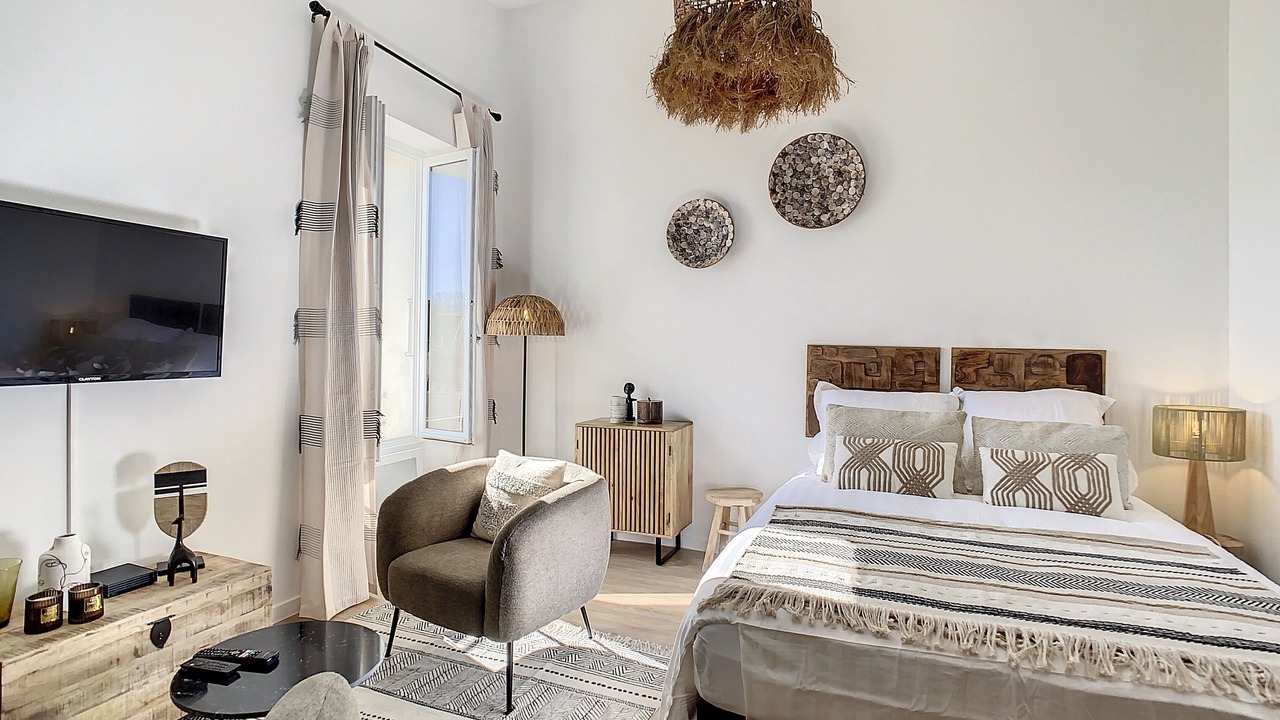 Photo of Bedroom in Saint-Tropez City Centre