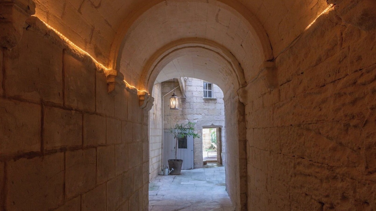 Photo of Others in Arles City Centre