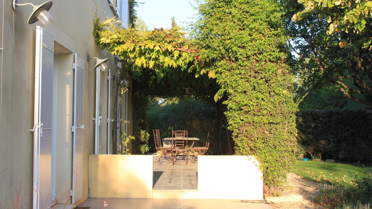 Photo of Outdoor in Noves
