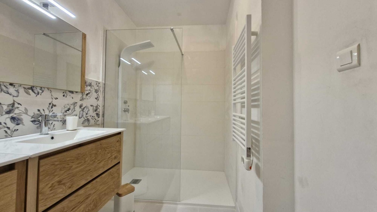 Photo of Bathroom in Noves