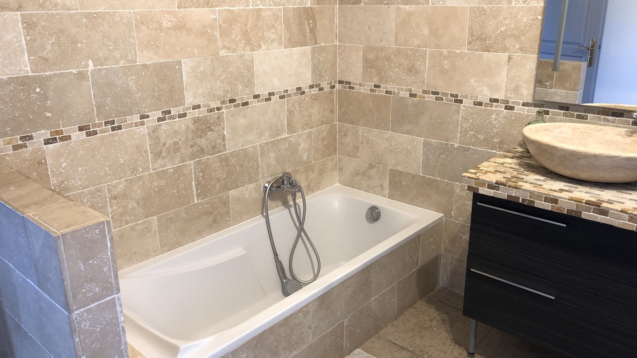 Photo of Bathroom in Entrepierres