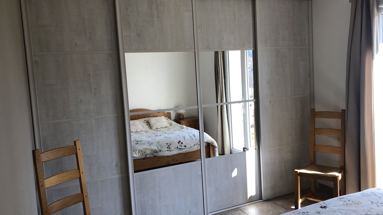 Photo of Bedroom in Entrepierres