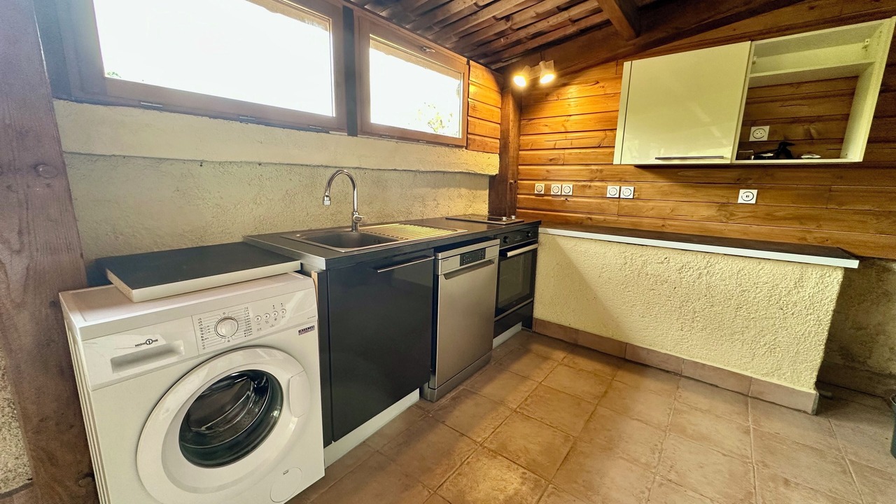 Photo of Kitchen in Tourrettes