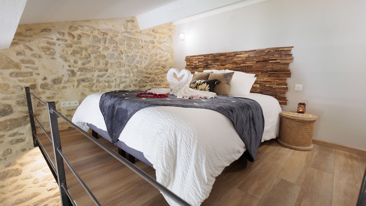 Photo of Bedroom in Mejannes-les-Ales
