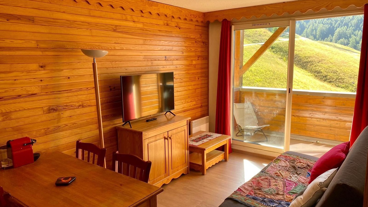 Photo of Livingroom in Allos
