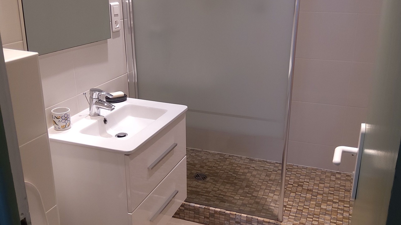 Photo of Bathroom in Saint-Cyprien Plage