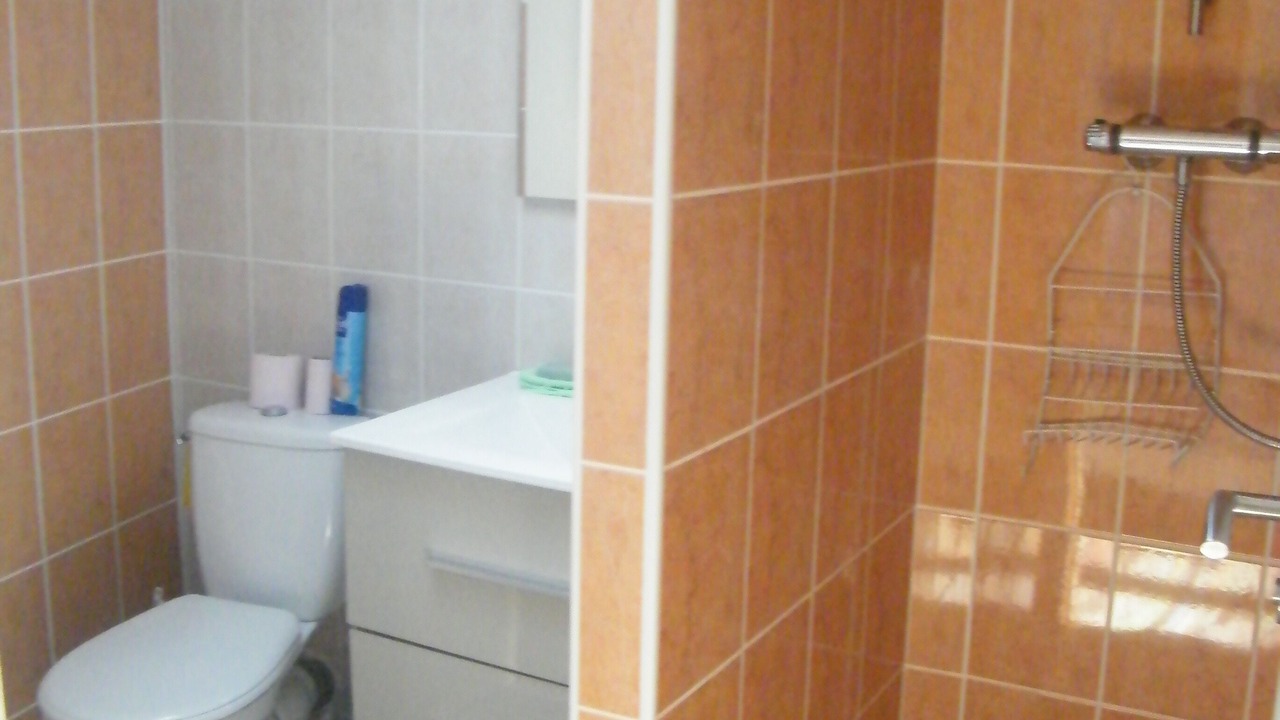Photo of Bathroom in Malijai