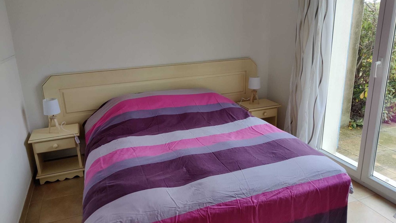 Photo of Bedroom in Homps