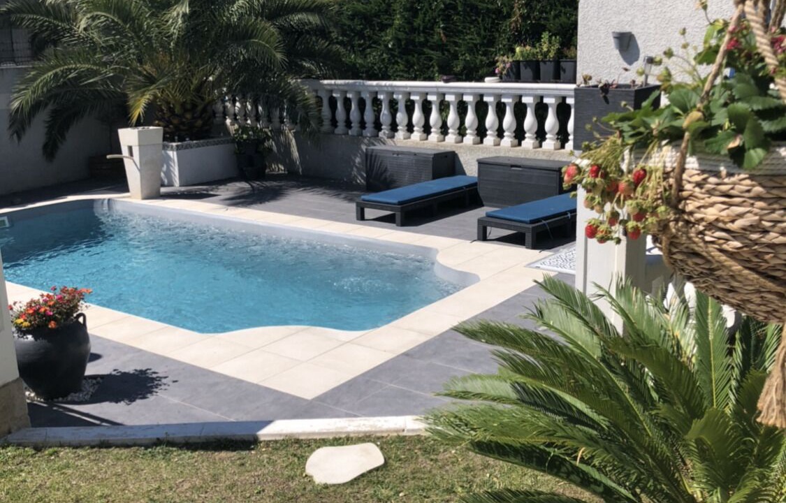 Photo of Outdoor in Lamanon