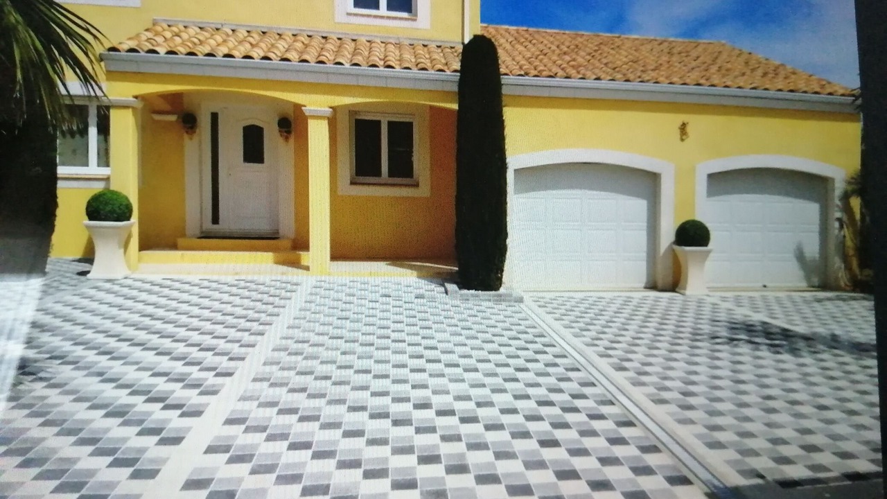 Photo of Outdoor in Valros