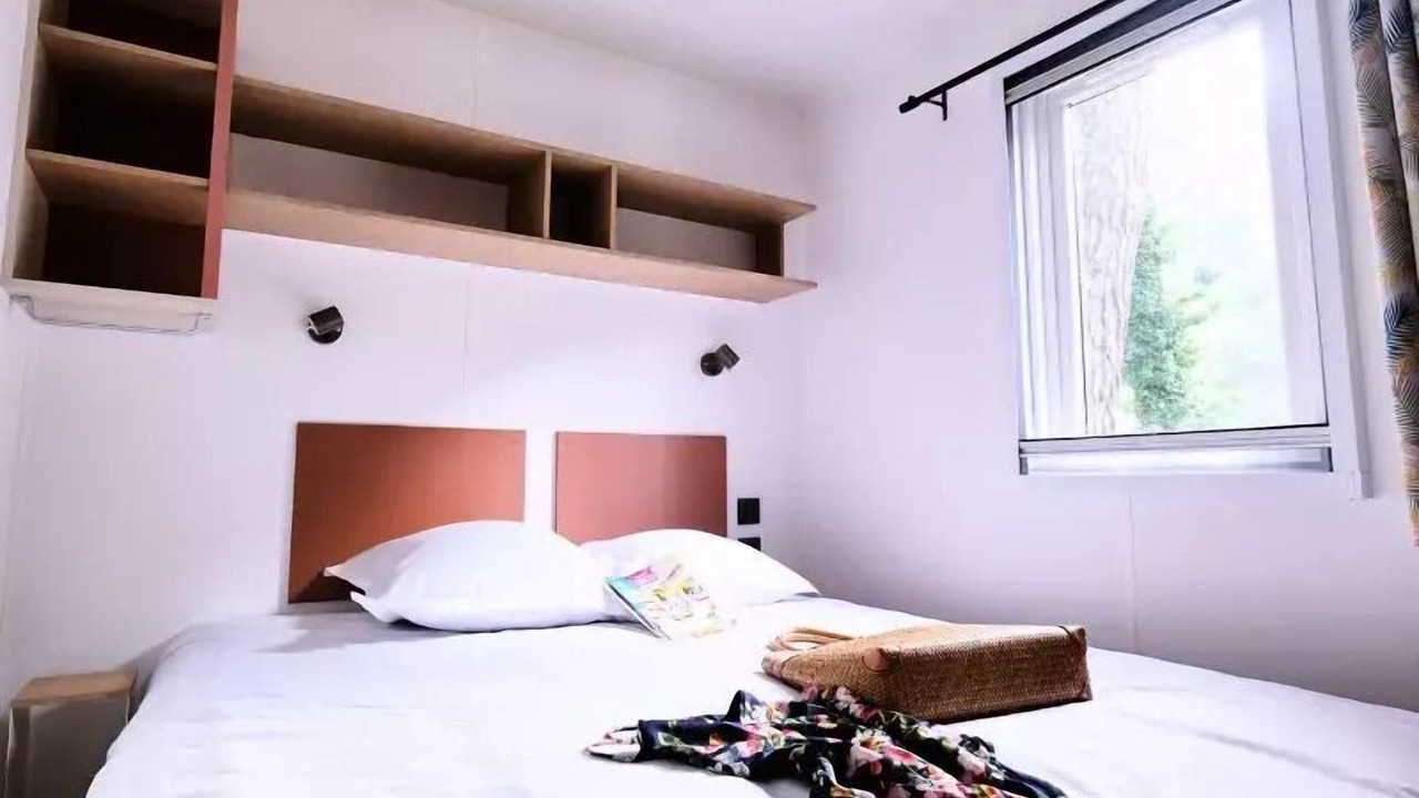Photo of Bedroom in Orgon
