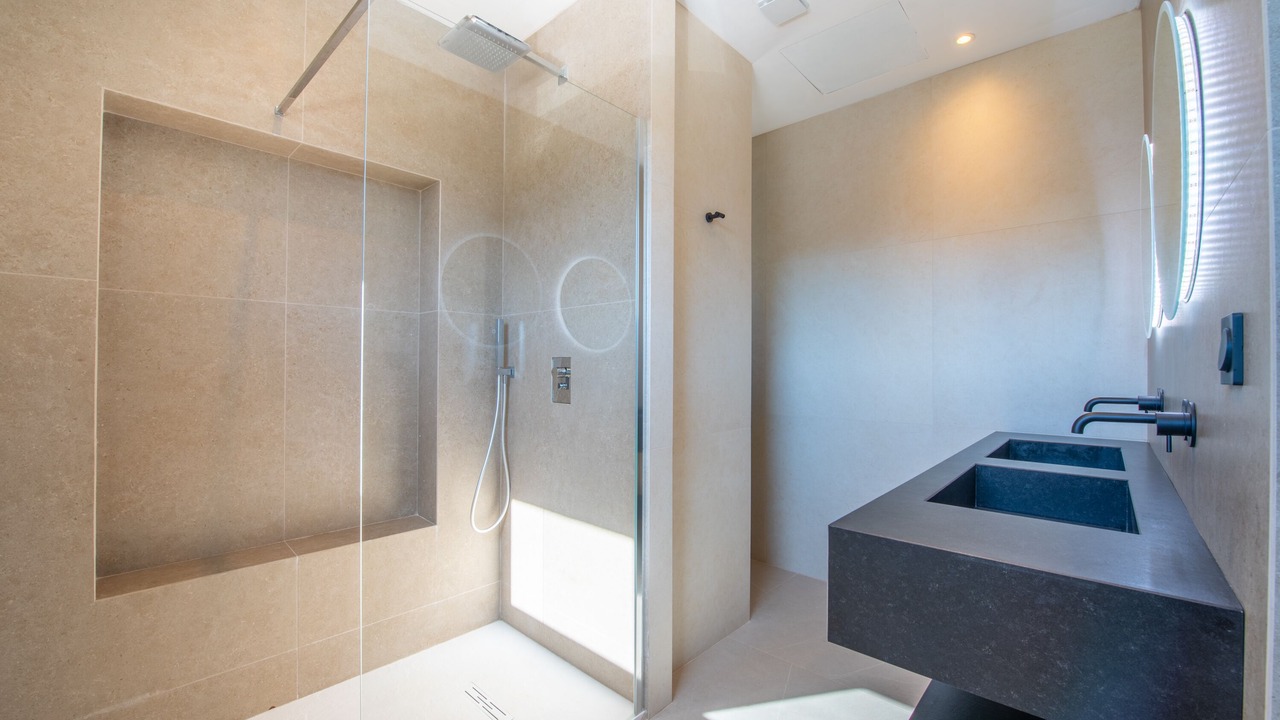 Photo of Bathroom in Cavalaire-sur-Mer