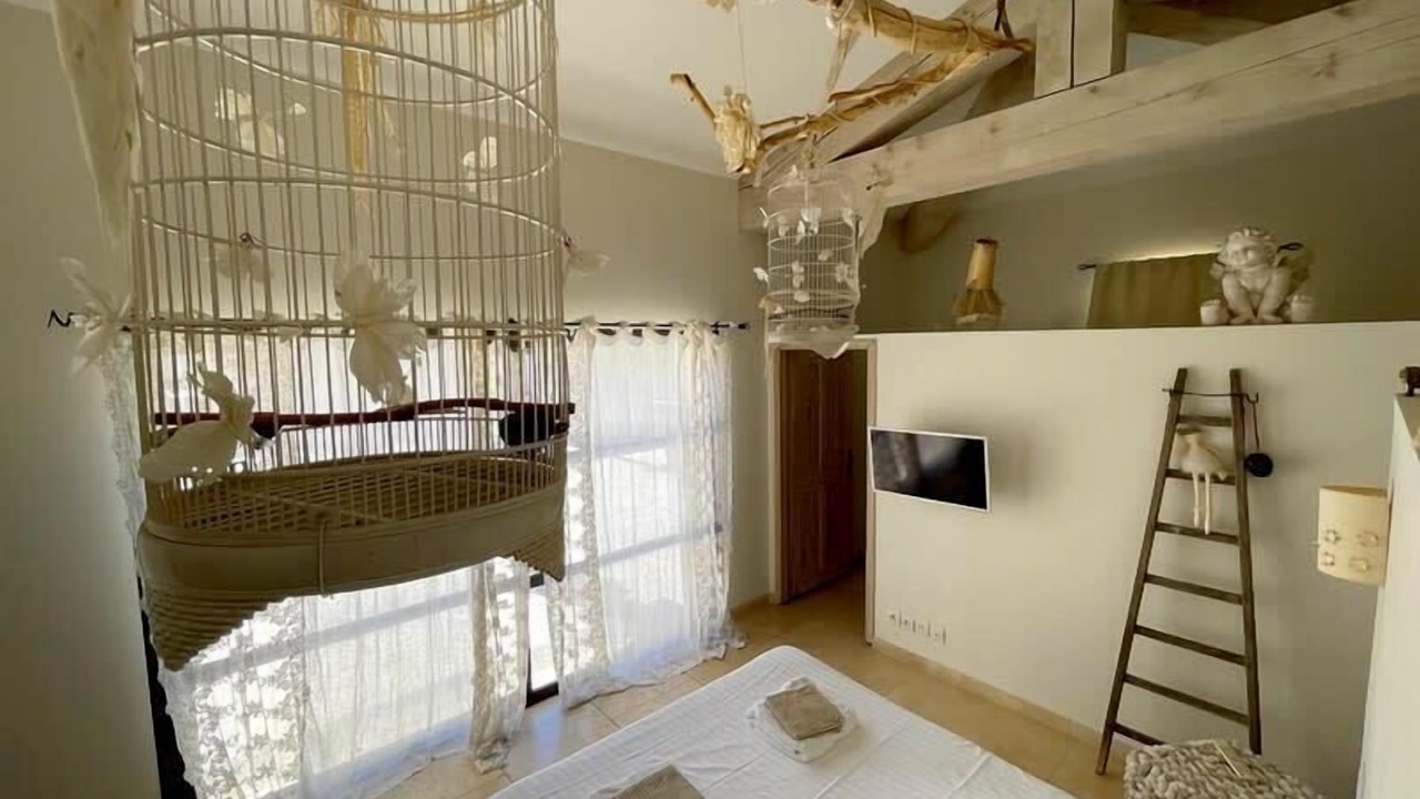 Photo of Bedroom in Berre-l'Etang