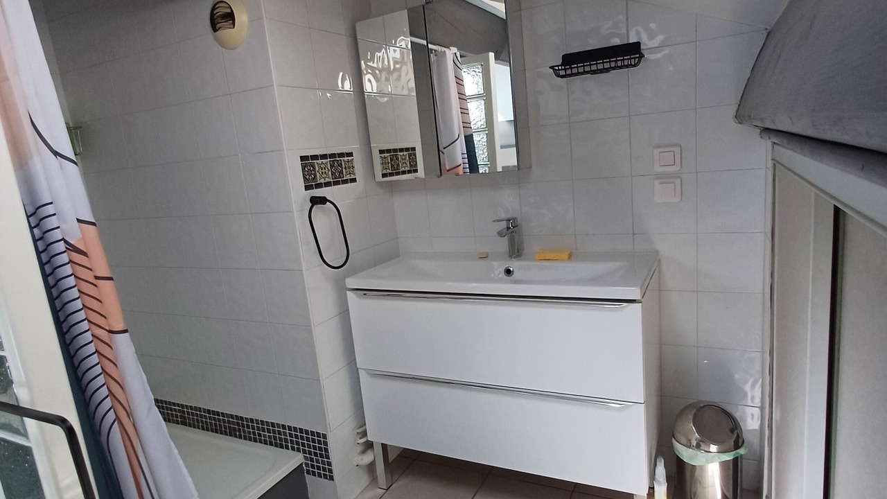 Photo of Bathroom in Hyeres