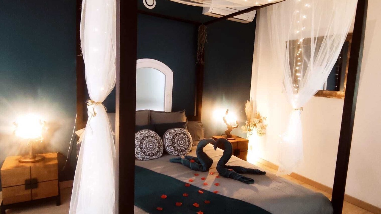 Photo of Bedroom in Cuges-les-Pins