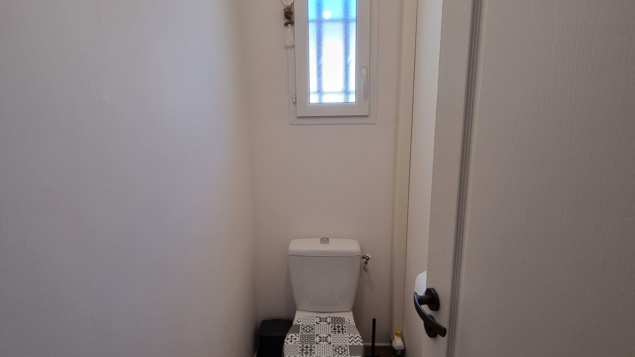 Photo of Bathroom in St.-Remy-de-Provence