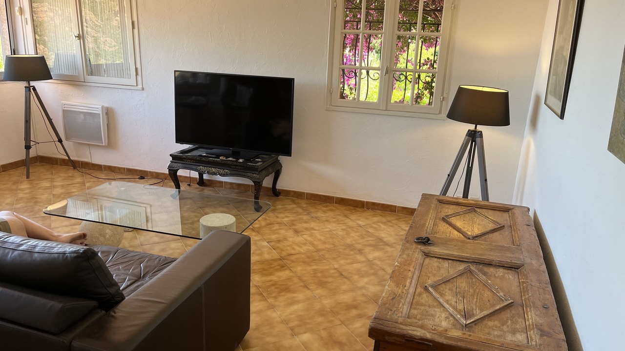 Photo of Livingroom in Antheor