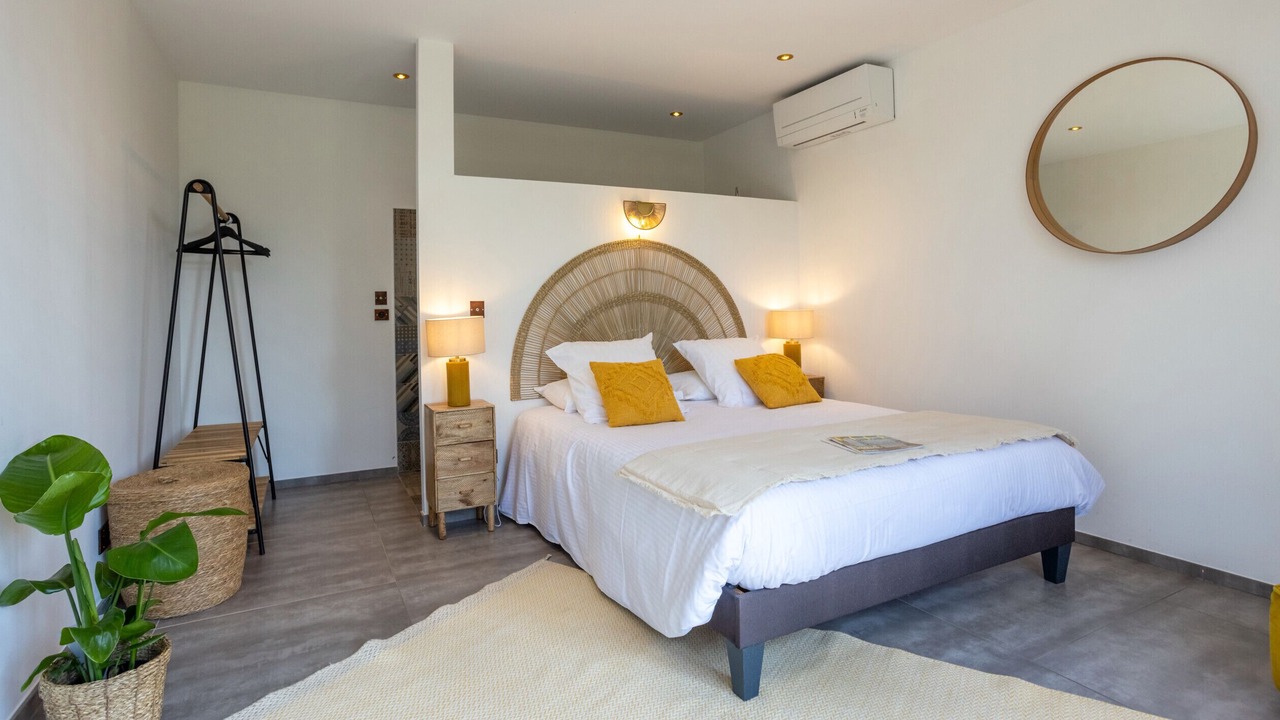 Photo of Bedroom in Hyeres
