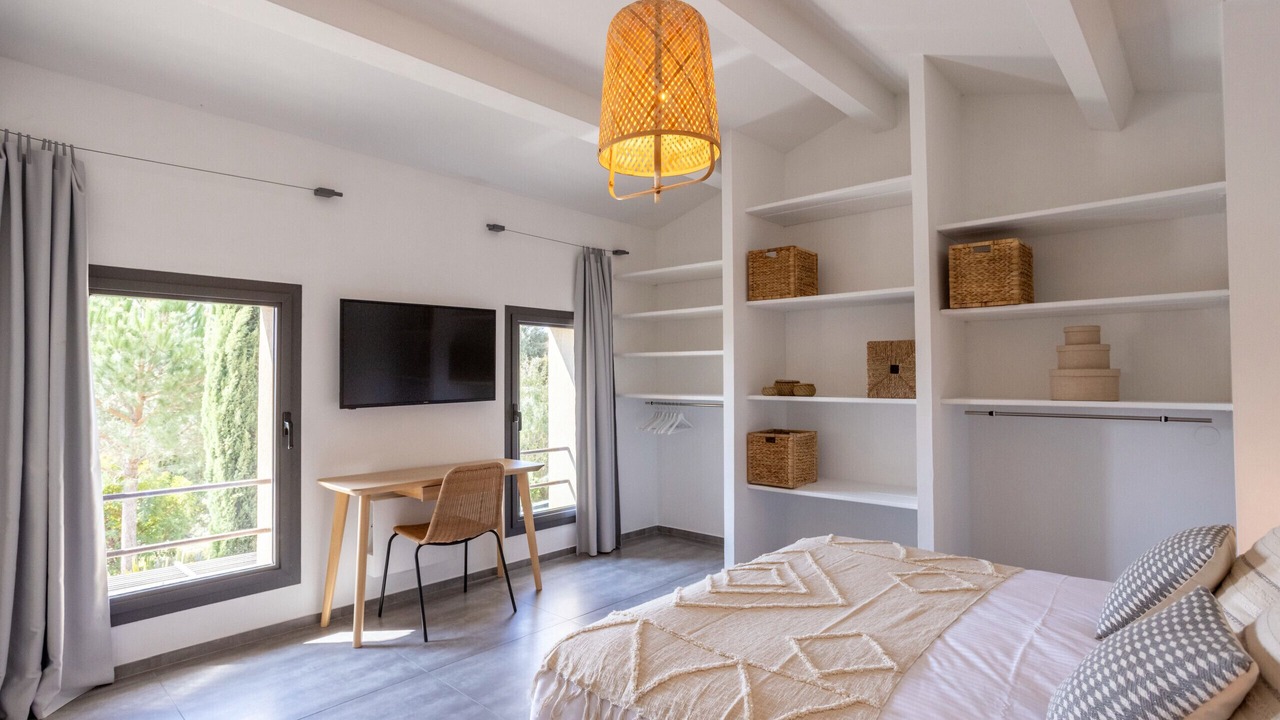 Photo of Bedroom in Hyeres