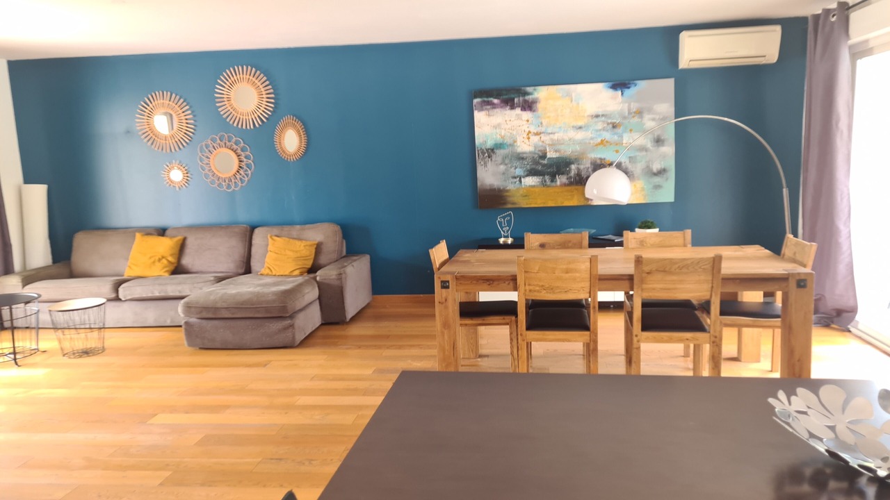 Photo of Livingroom in Lattes
