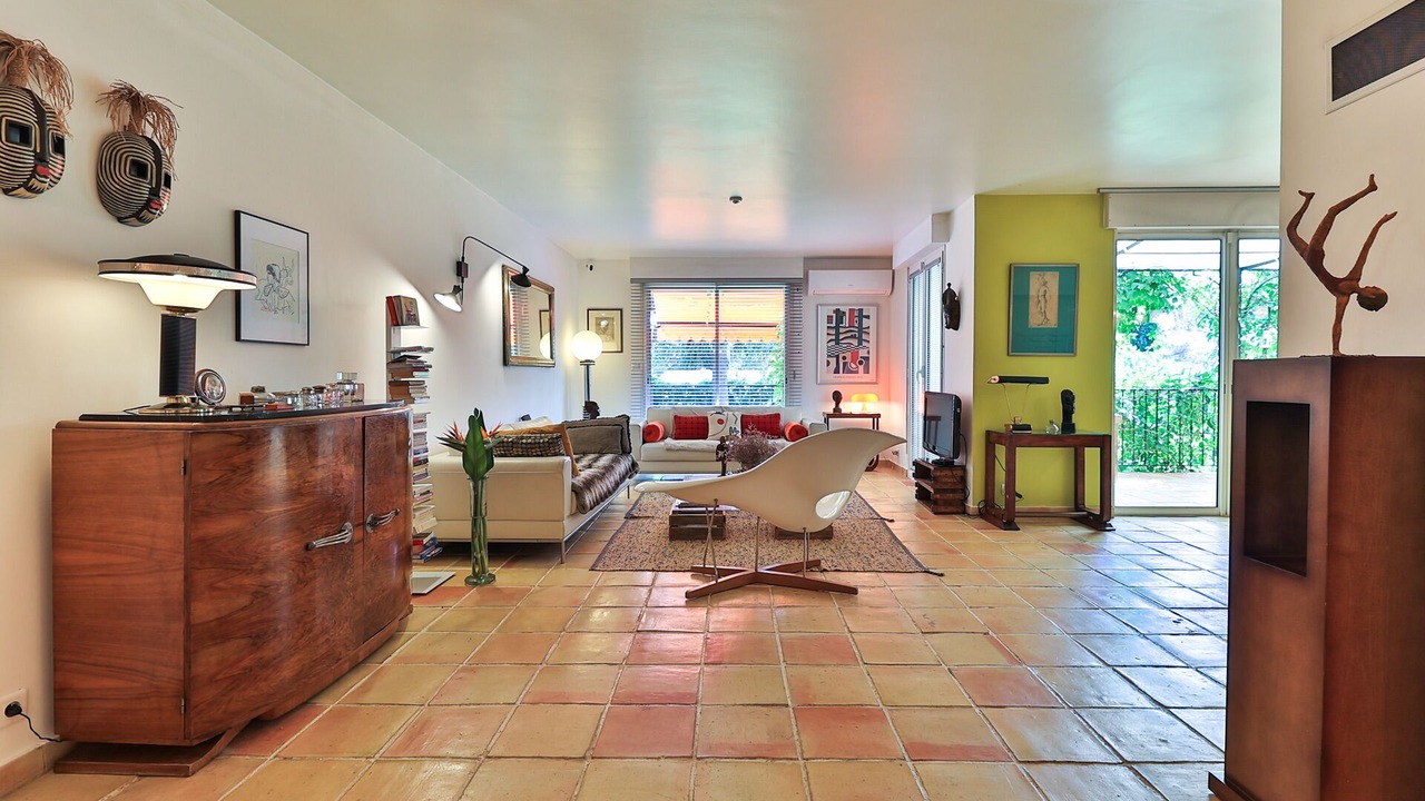 Photo of Livingroom in Eguilles