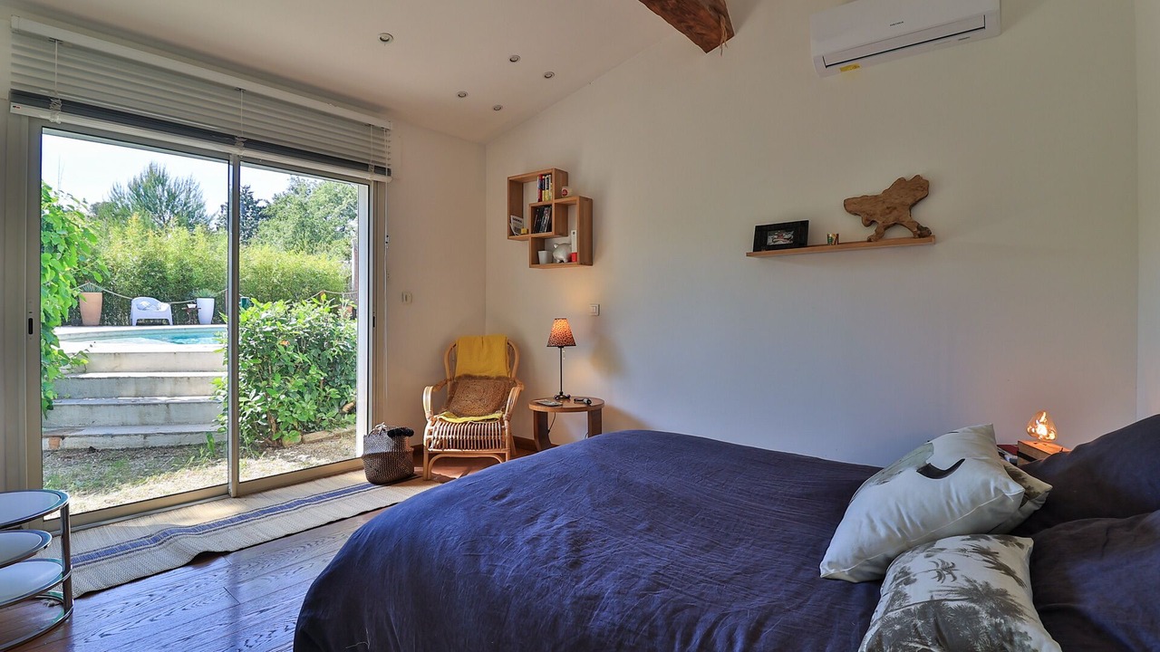 Photo of Bedroom in Eguilles