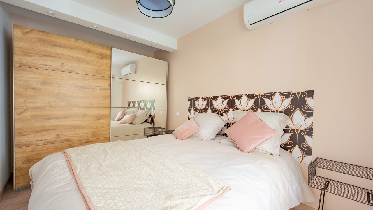 Photo of Bedroom in Cap-d'Antibes