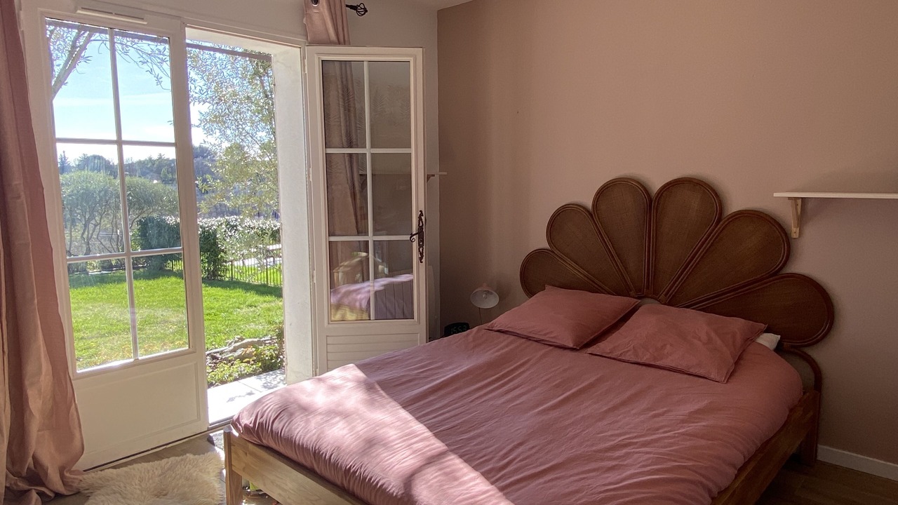 Photo of Bedroom in Eguilles