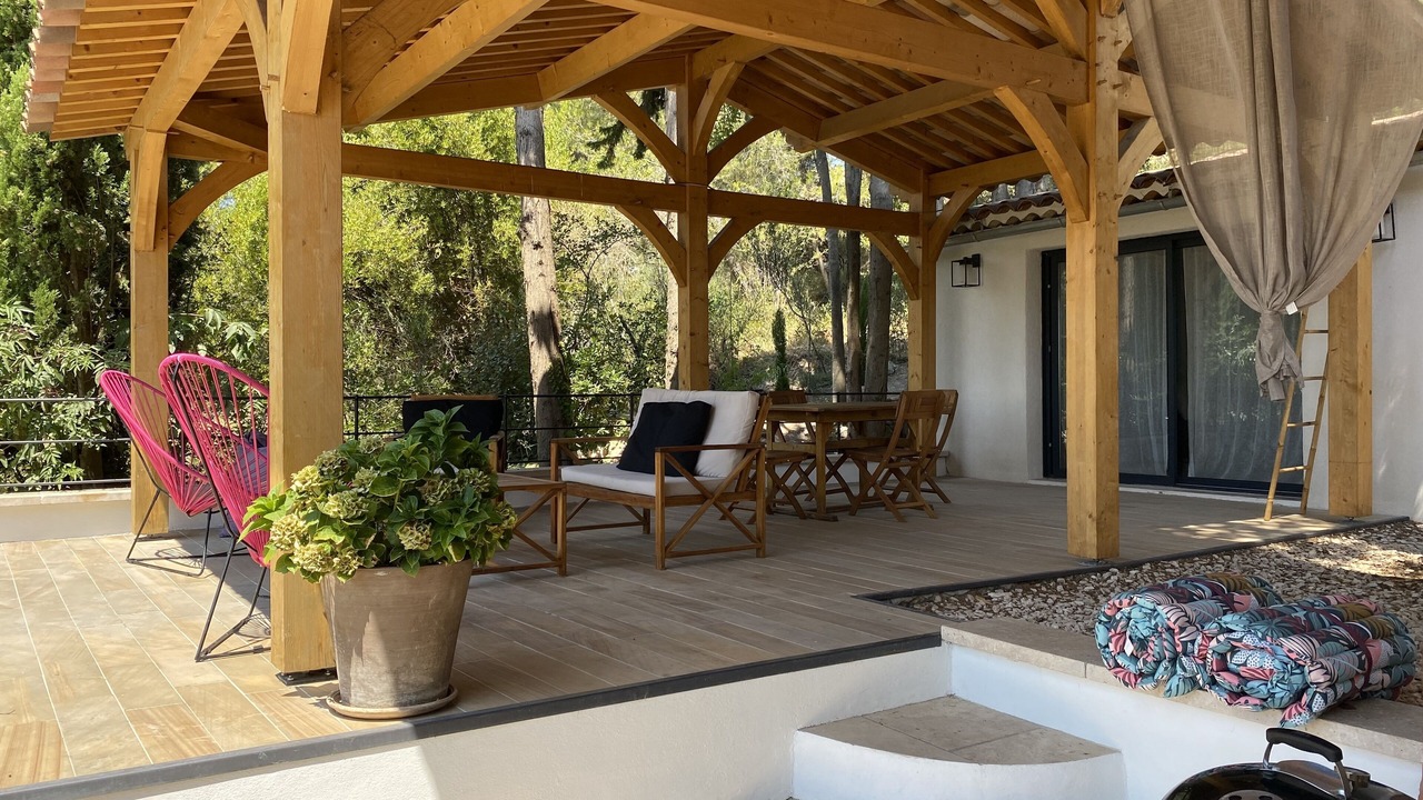 Photo of Outdoor in Eguilles