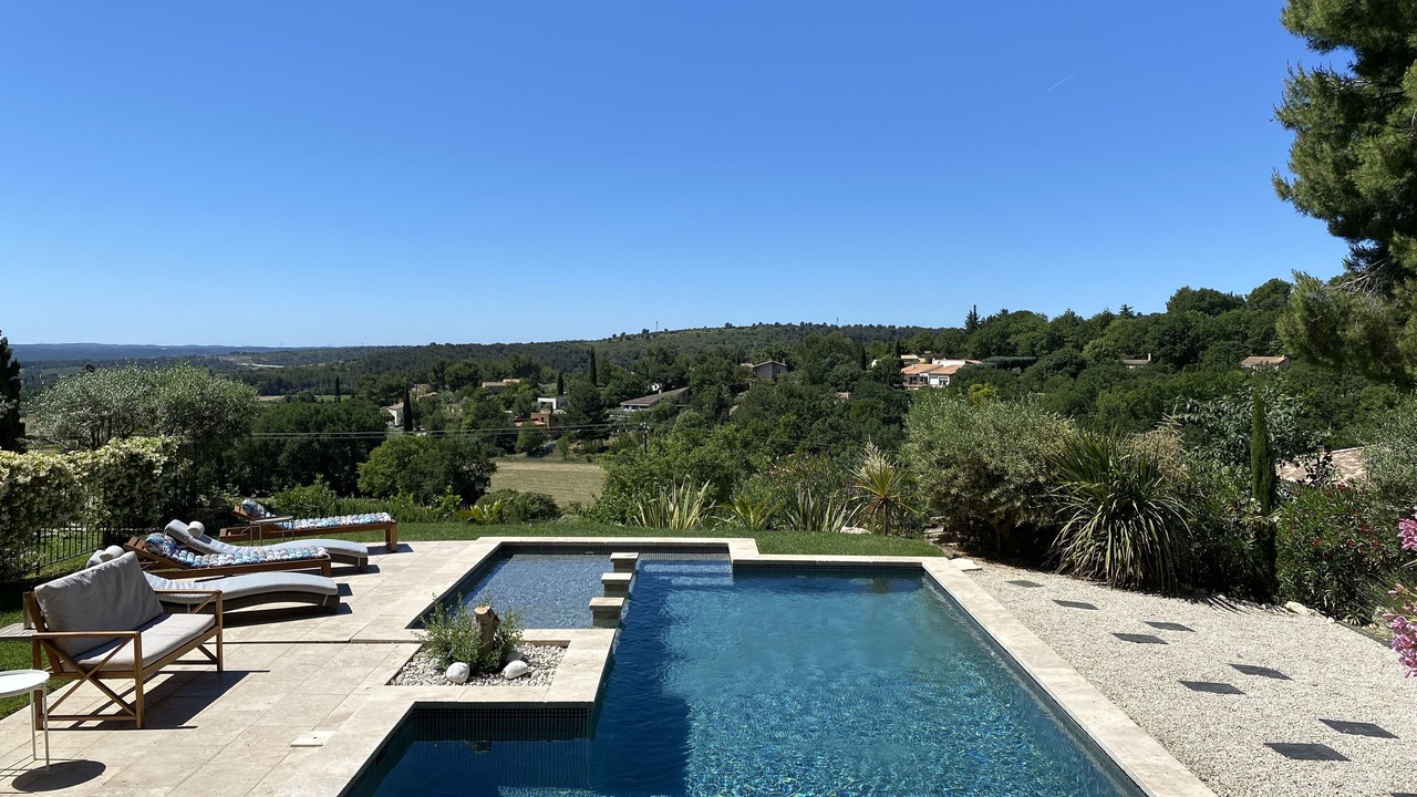 Photo of Outdoor in Eguilles