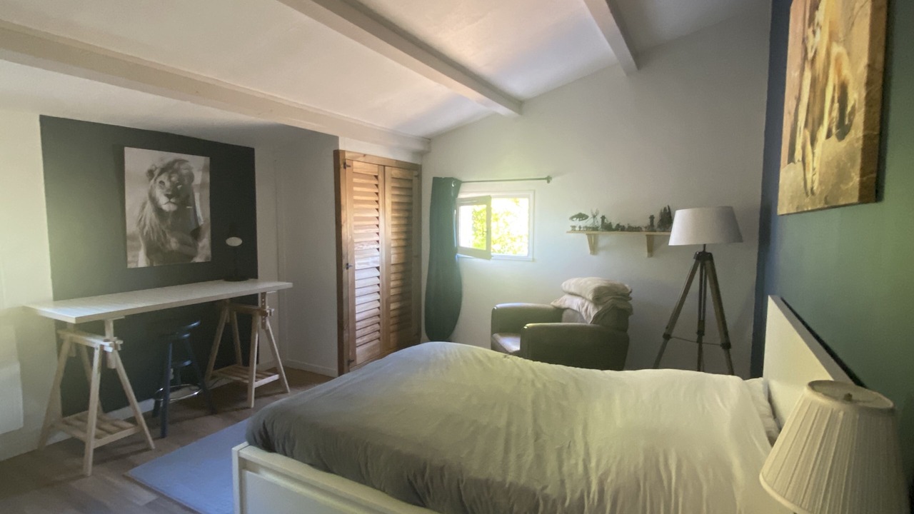 Photo of Bedroom in Eguilles