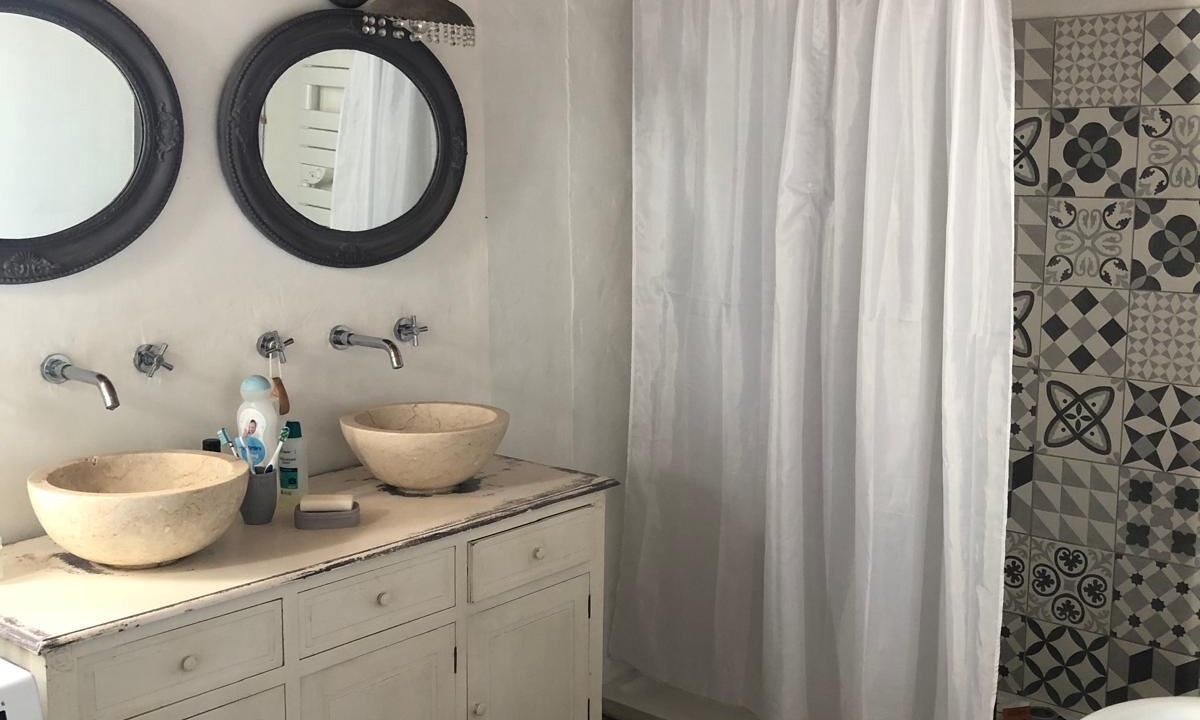 Photo of Bathroom in Quartier des Espesses