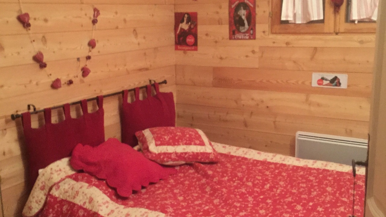 Photo of Bedroom in Vars