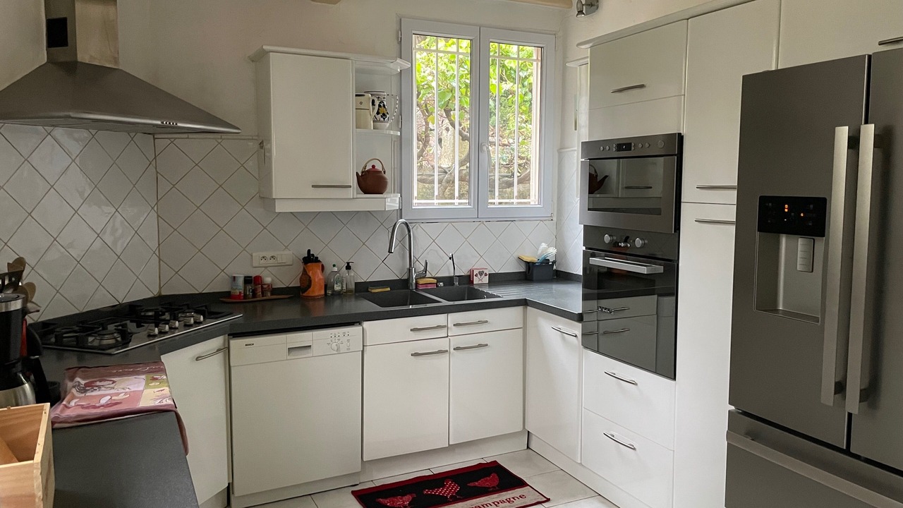 Photo of Kitchen in Tourrettes