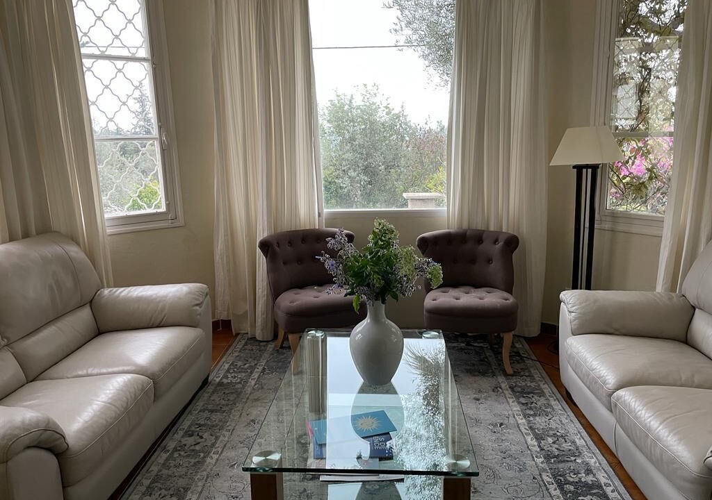 Photo of Livingroom in Tourrettes