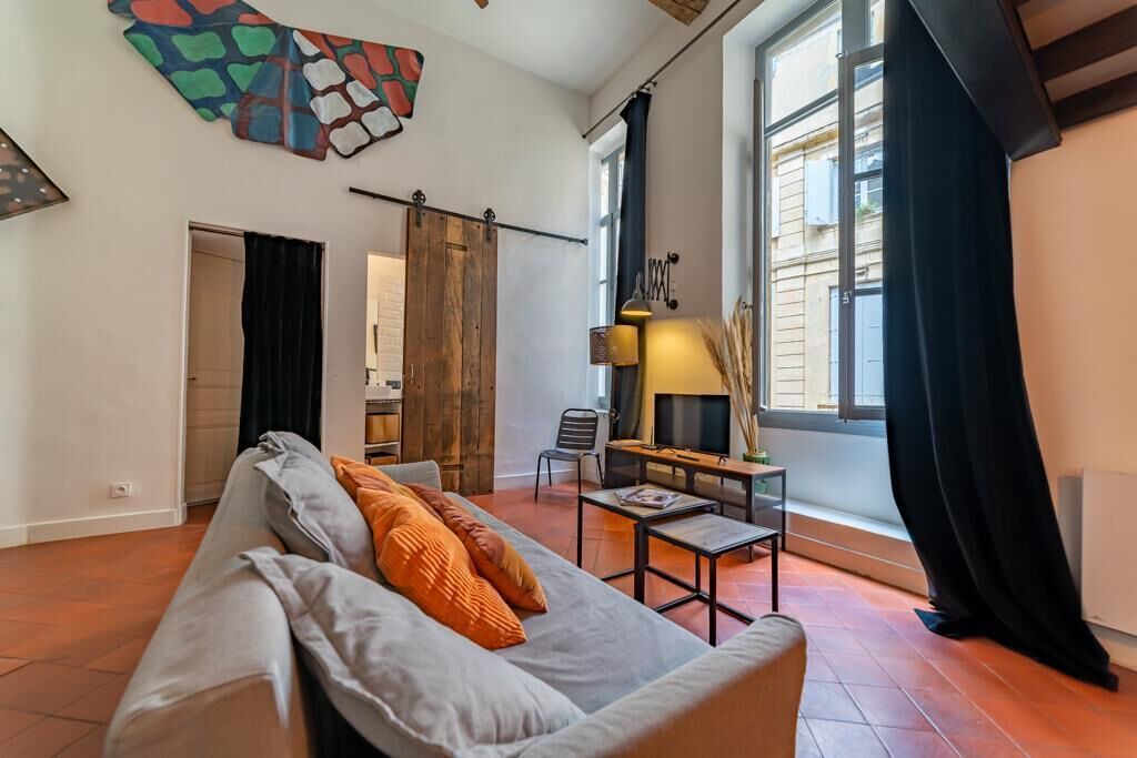 Photo of Livingroom in Nimes City Centre