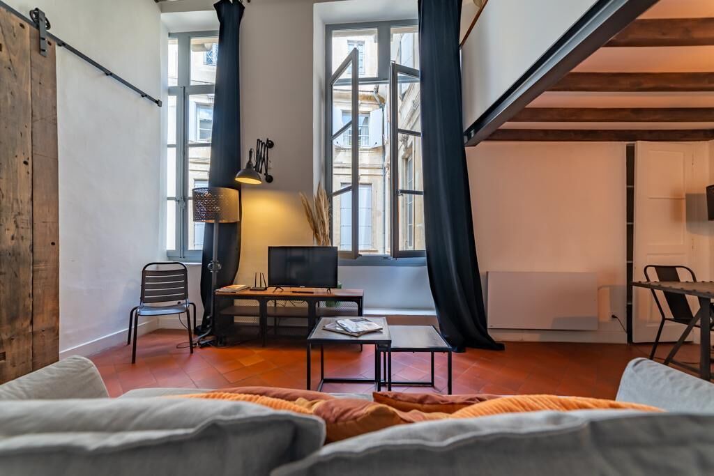 Photo of Livingroom in Nimes City Centre